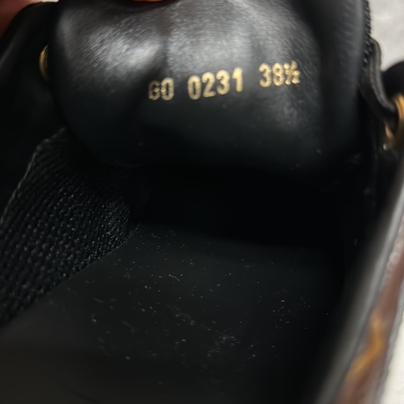 Louis Vuitton Run Away Sneakers Size 38 1/2 - Picture 7 of 8